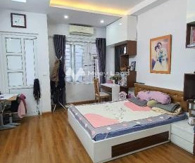 Nhà 4 phòng ngủ bán nhà bán ngay với giá chính chủ 5 tỷ có diện tích gồm 58m2 mặt tiền tọa lạc ngay Phạm Văn Đồng, Hà Nội-02