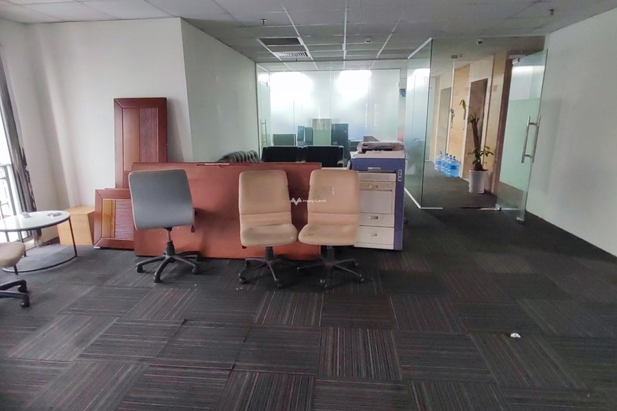Vị trí đặt ở trung tâm Nguyễn Trọng Tuyển, Hồ Chí Minh cho thuê sàn văn phòng diện tích sàn là 170m2 nội thất nguyên mới Cơ bản-01