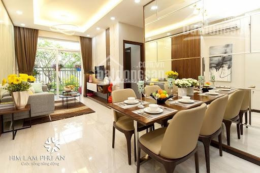 Căn hộ này bao gồm 2 phòng ngủ, cho thuê căn hộ hướng Đông - Nam vị trí đẹp tại Phước Long A, Hồ Chí Minh, 2 WC nội thất sang trọng