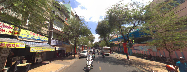 Bán nhà có diện tích rộng 324m2 vị trí thuận lợi ngay Quận 5, Hồ Chí Minh giá bán đề cử từ 135 tỷ-02