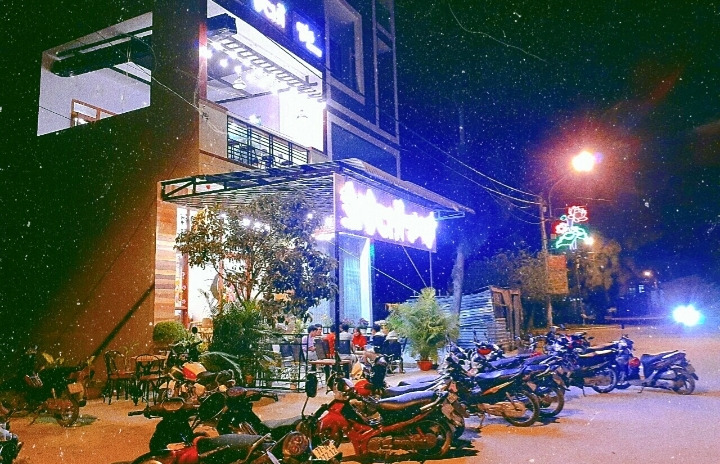 Bán nhà đang kinh doanh quán cà phê - ngay trung tâm Tuy Phước vị trí đẹp - giá hot