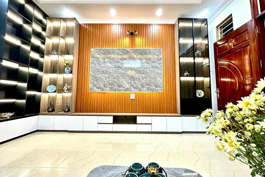 Giá bán 5.95 tỷ bán nhà diện tích chuẩn 39m2 tọa lạc ở Yên Hòa, Hà Nội tổng quan căn này gồm 4 phòng ngủ vào ở ngay-01