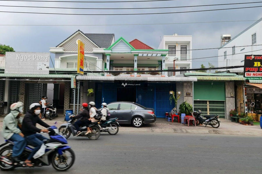 DT 247m2 bán nhà ở vị trí thuận lợi tọa lạc ở Củ Chi, Hồ Chí Minh giá tốt nhất-01