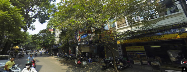 Vị trí đặt ở Thi Sách, Hà Nội bán nhà bán ngay với giá công khai 17.2 tỷ trong nhà tổng quan có tổng 3 phòng ngủ 4 WC-02