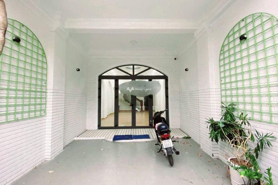 Cho thuê nhà ngay trên Đồng Nai, Tân Bình, thuê ngay với giá cực rẻ chỉ 35 triệu/tháng diện tích cụ thể 90m2, nhìn chung gồm có 6 PN-01