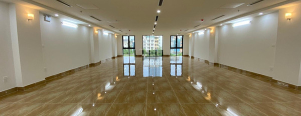 Thuê ngay với giá chỉ 48 triệu/tháng cho thuê sàn văn phòng vị trí đẹp ở Phạm Văn Đồng, Bắc Từ Liêm với tổng diện tích 300m2-03