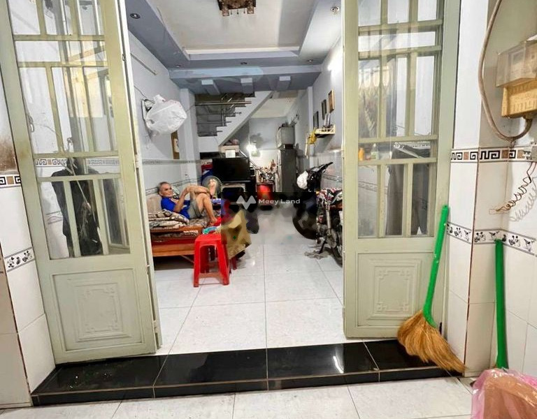 Nhà gồm 2 phòng ngủ cho thuê nhà ở diện tích tiêu chuẩn 36m2 giá thuê mềm 5 triệu/tháng vị trí thuận tiện Nhà Bè, Hồ Chí Minh-01