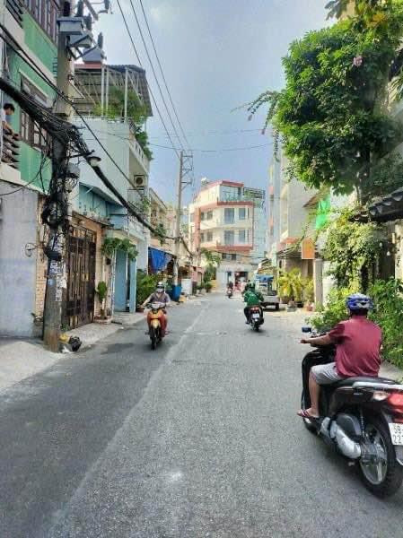Mua bán đất Quận 7 Thành phố Hồ Chí Minh giá 8.0 tỷ-0