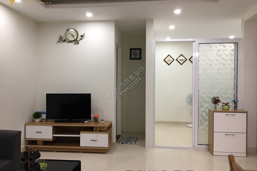 Cho thuê căn 1 ngủ full nội thất chung cư FLC Complex 36 Phạm Hùng-01