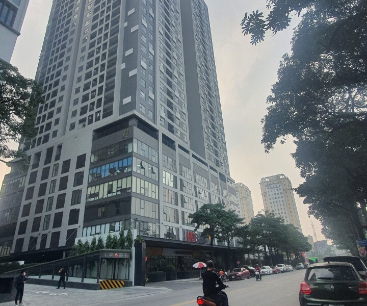 Bán căn Penthosue mặt phố Duy Tân căn Duplex 300m2 đẳng cấp biệt thự trên cao view trọ-01