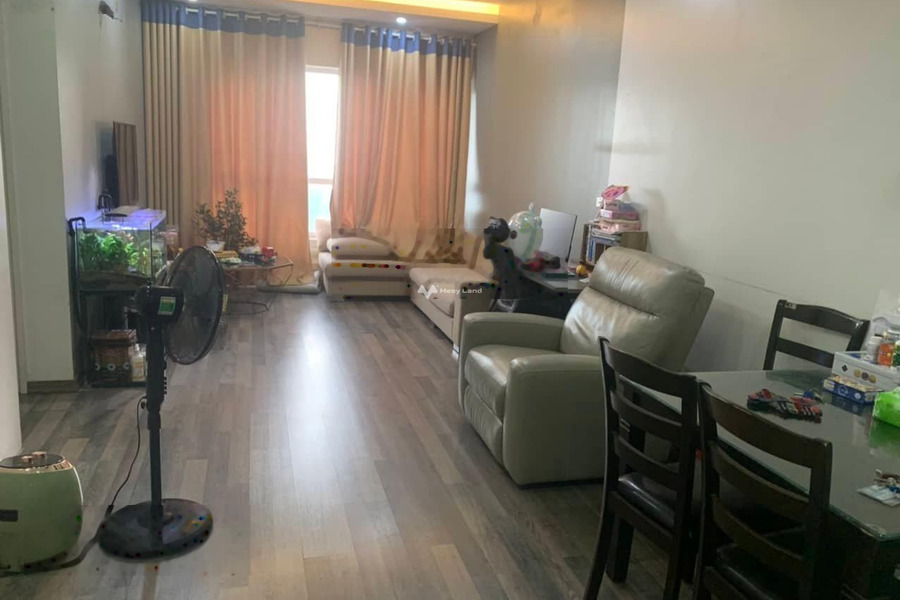 Căn hộ có tổng 2 PN, bán chung cư hướng Đông - Bắc vị trí đặt nằm tại Thanh Trì, Hà Nội, ngôi căn hộ này bao gồm 2 phòng ngủ, 2 WC nội thất đầy đủ-01