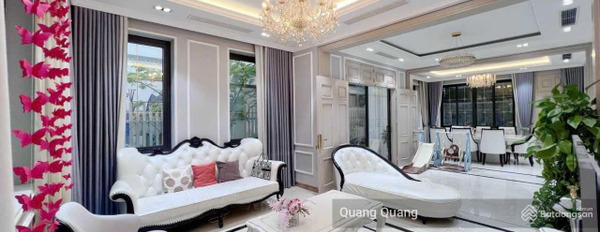Bán biệt thự phố Nguyễn Văn Lộc - Biệt thự đơn lập 255m2 - Siêu đẹp, giá 50 tỷ. LH: 0982 491 *** -03