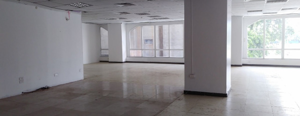 Cho thuê mặt bằng tầng 1 tòa văn phòng người Nhật ở Kim Mã, diện tích 200m2-02