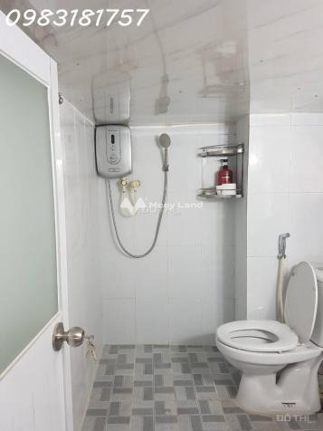 Cho thuê phòng tầng 2 đường Cô Giang 30m2 chỉ có 5,5tr - 7.5 tr/tháng, có nội thất sẵn -01