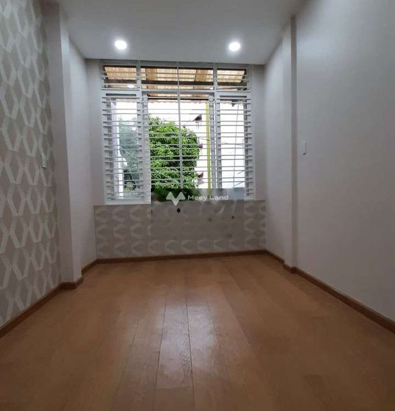 Cần cho thuê nhà ở tọa lạc tại Nhiêu Tứ, Hồ Chí Minh, giá thuê êm 15 triệu/tháng diện tích tiêu chuẩn 50m2, ngôi nhà có 1 PN chính chủ đăng tin-01
