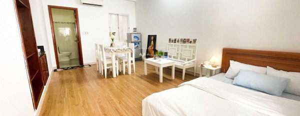 Cho thuê căn hộ diện tích rộng rãi 30m2 vị trí đặt nằm tại Phường 15, Tân Bình thuê ngay với giá đề cử từ 4.8 triệu/tháng lh thương lượng thêm-03