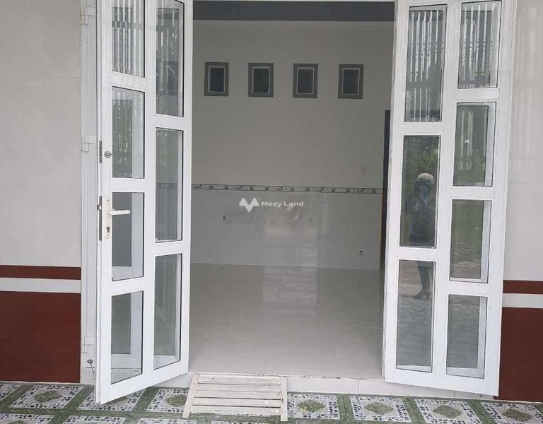 Với diện tích khoảng 100m2, cho thuê nhà ở vị trí ngay trên Phường 3, Sóc Trăng, trong căn nhà này gồm 2 phòng ngủ, 2 WC khu vực dân cư-01