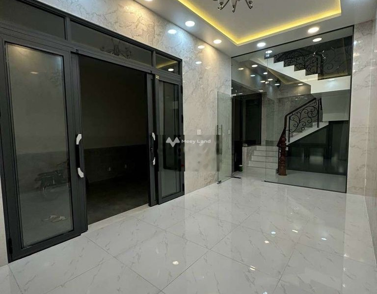 Nhà gồm 6 PN, cho thuê nhà, giá thuê quy định 30 triệu/tháng diện tích tiêu chuẩn 108m2 vị trí mặt tiền tọa lạc ngay Phạm Văn Chí, Hồ Chí Minh-01