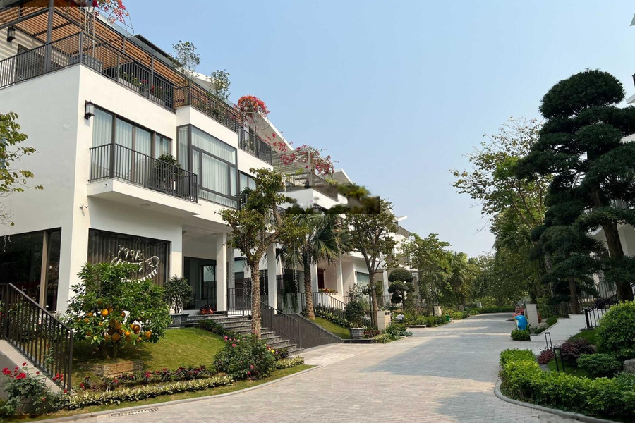 6 phòng ngủ, bán biệt thự, có diện tích thực 333.8m2 vị trí đẹp ngay ở Thượng Thanh, Hà Nội-01