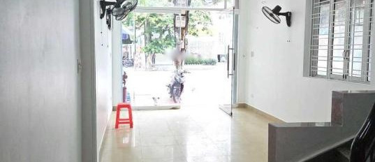 Cho thuê nhà với diện tích tiêu chuẩn 50m2 vị trí mặt tiền tọa lạc ngay ở Lê Thánh Tông, Hải Phòng giá thuê hữu nghị 8 triệu/tháng-02