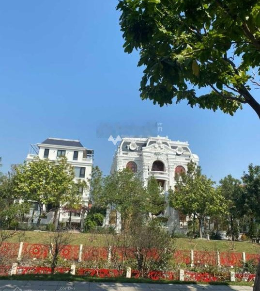 Cần bán biệt thự tọa lạc tại Thị Trấn Phùng, Hà Nội, có diện tích chung là 200m2 chính chủ đăng tin-01