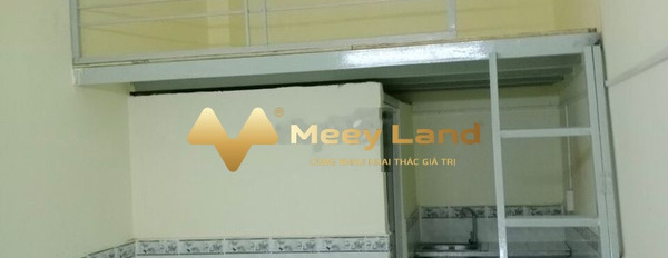 Vị trí đặt nằm trên Đường 30/4, Quận Tân Phú cho thuê phòng trọ diện tích rộng lớn 16 m2 không sợ ngập nước-03