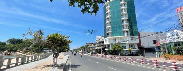 Có diện tích chung là 162m2 bán nhà trong Phạm Văn Đồng, Khánh Hòa-03