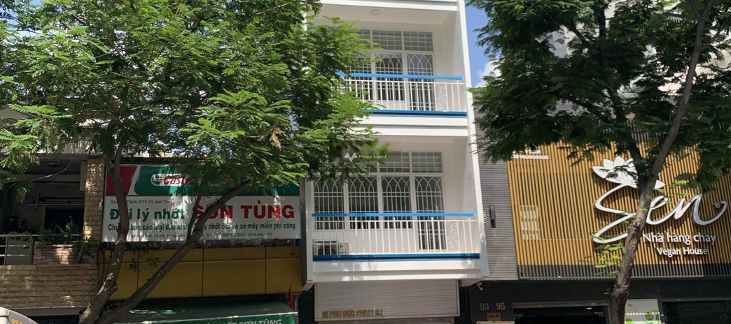 Cho thuê nhà vị trí đặt ở trong Quận 1, Hồ Chí Minh, thuê ngay với giá chính chủ chỉ 75 triệu/tháng có diện tích tiêu chuẩn 68m2