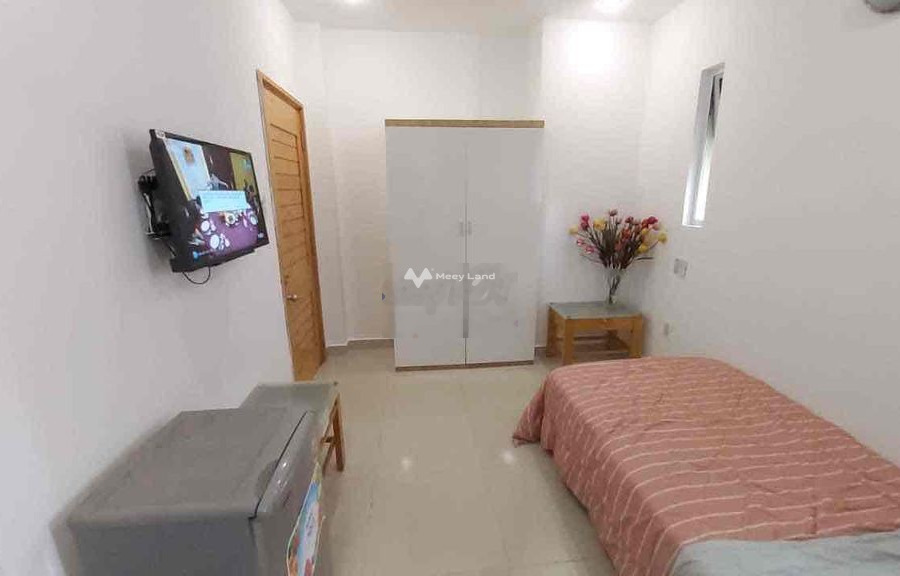 Cho thuê chung cư vị trí đặt ngay ở Phường 14, Hồ Chí Minh, trong căn hộ nhìn chung gồm có 1 PN, 1 WC giá có thể fix-01