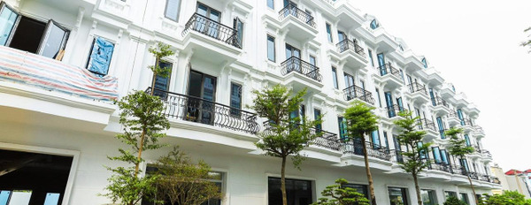 Nằm trong Kiến Hưng Luxury, bán liền kề vị trí đặt nằm ở Đường 21B, Hà Nội bán ngay với giá thương mại chỉ 13.8 tỷ diện tích thực như trên hình 73m2-03