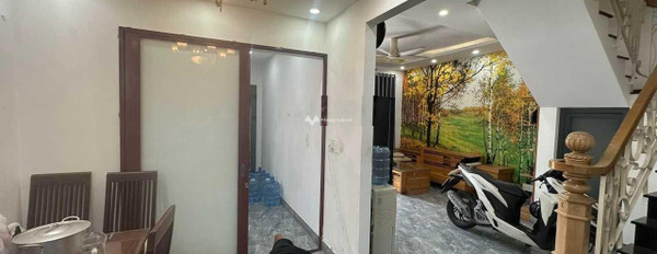Diện tích chuẩn 115m2 bán nhà vị trí thuận lợi nằm ở Nguyễn Quang Diêu, Hồ Chí Minh trong nhà nhìn chung gồm có 4 phòng ngủ 6 WC liên hệ chính chủ.-03