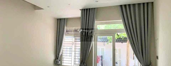 Nhà bao gồm 2 PN, cho thuê nhà ở với diện tích tiêu chuẩn 80m2 giá thuê êm 5 triệu/tháng vị trí đặt tọa lạc trên Hiệp Thành, Bình Dương-03