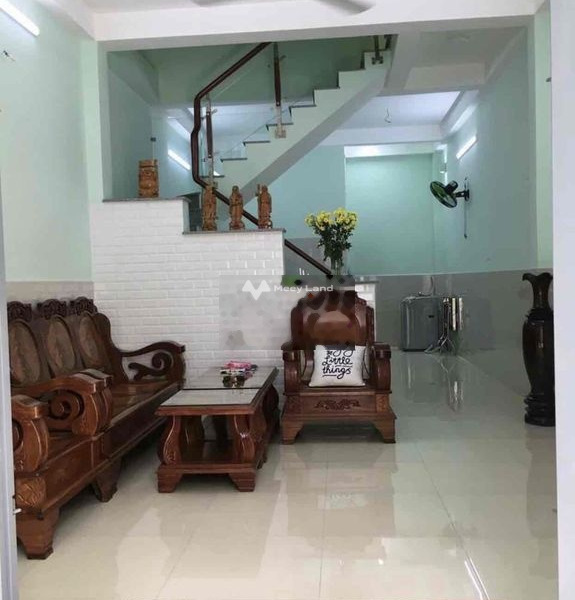 Vị trí đẹp tọa lạc ở Y Tế Kỹ Thuật Cao, Bình Tân cho thuê nhà giá thuê khởi điểm từ 9 triệu/tháng, tổng quan ở trong nhà 2 PN, 2 WC-01