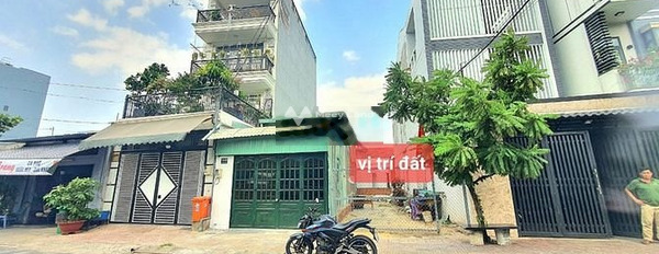 Bán nhà bán ngay với giá cực mềm chỉ 6.2 tỷ diện tích 73m2 mặt tiền tọa lạc trên Trương Văn Thành, Hồ Chí Minh-03