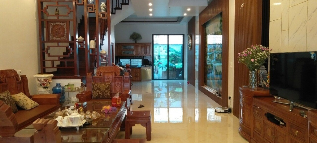 Bán nhà Thượng Thanh Long Biên 40m2, giá nhỉnh 5 tỷ