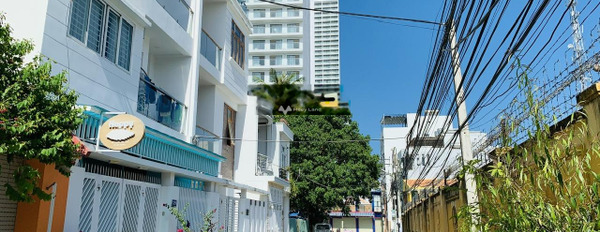 Bán nhà ở có diện tích chung là 64m2 bán ngay với giá thương mại 9.5 tỷ vị trí ở Trần Quang Khải, Nha Trang-02