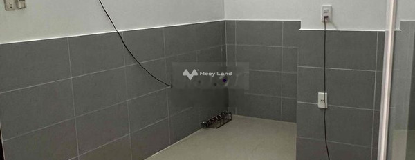 Diện tích mặt tiền 60m2, cho thuê nhà ở ngay tại Quận 7, Hồ Chí Minh, nhà có tổng 2 phòng ngủ pháp lý rõ ràng-03