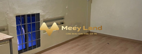 Có dt chuẩn 16 m2, cho thuê nhà ở mặt tiền nằm ở Đường Bùi Văn Ngữ, Hồ Chí Minh cảm ơn đã xem tin-03