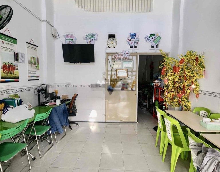 Vị trí đẹp ở Miếu Bình Đông, Bình Tân cho thuê nhà giá thuê chỉ 8 triệu/tháng-01