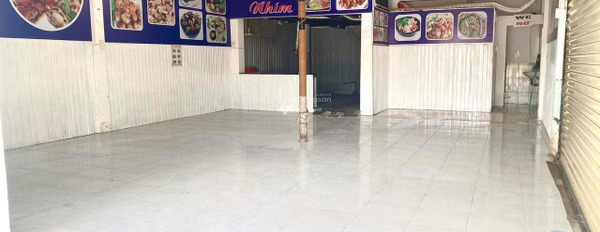 Chuyển định cư cho thuê cửa hàng diện tích rộng là 120m2 thuê ngay với giá tốt 30 triệu/tháng nói không với trung gian-02