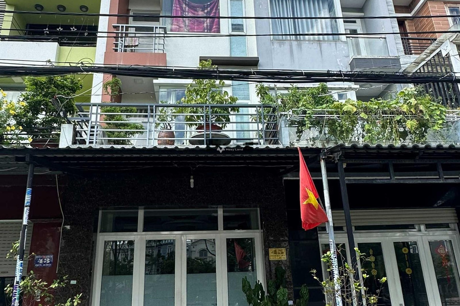 Bán nhà diện tích chuẩn 60m2 vị trí đặt ở trong Bình Tân, Hồ Chí Minh bán ngay với giá siêu rẻ 5.35 tỷ tổng quan nhìn tổng quan có 4 phòng ngủ, 4 WC-01