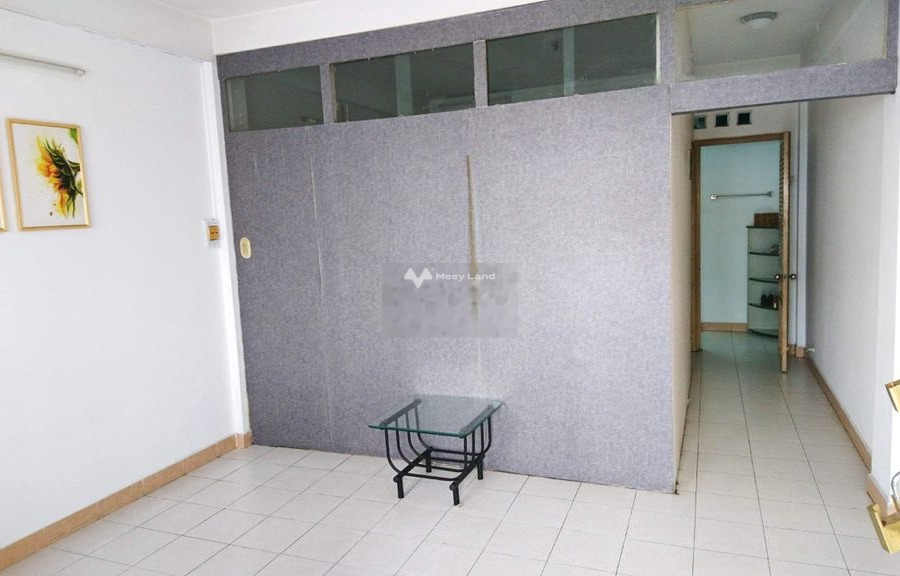 Cho thuê chung cư vị trí tốt ngay Quận 3, Hồ Chí Minh, căn hộ tổng quan gồm có 1 phòng ngủ, 1 WC thuận tiện đi lại-01