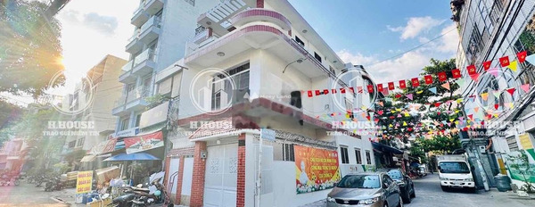Có diện tích chính 81m2, cho thuê nhà ở vị trí hấp dẫn ngay tại Cộng Hòa, Hồ Chí Minh, căn nhà có 4 PN, 4 WC giá tốt nhất-02