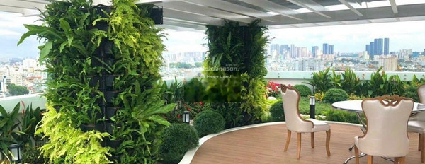 Diện tích 200m2, cho thuê chung cư giá thuê hợp lý 18 triệu/tháng gần Phường 11, Tân Bình, nhìn chung gồm 4 PN, 4 WC trao đổi trực tiếp-02