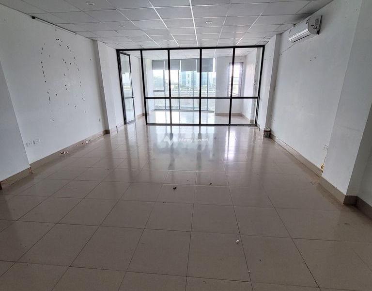 Cho thuê sàn văn phòng thuê ngay với giá êm chỉ 8 triệu/tháng vị trí hấp dẫn Cầu Diễn, Hà Nội có diện tích chuẩn 45m2-01