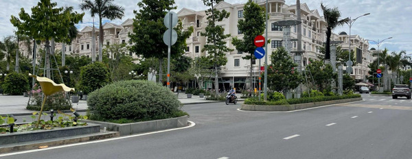 Bán shophouse Cityland Park Hills vị trí đặt nằm trên Gò Vấp, Hồ Chí Minh, trong căn này 6 PN, 7 WC cực kì sang trọng-03