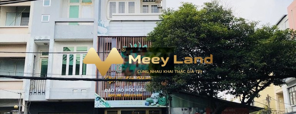 Diện tích 80m2 bán nhà ở vị trí đẹp Tân Sơn Nhì, Tân Phú nhà nhìn chung gồm có 4 PN 4 WC cảm ơn bạn đã đọc tin.-02
