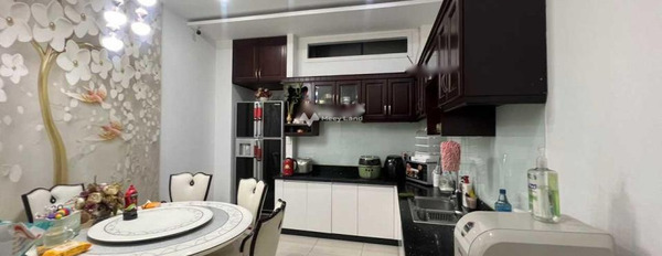 Cho thuê nhà ở tổng diện tích 80m2 giá thuê đặc biệt 47 triệu/tháng vị trí tốt tại Quận 5, Hồ Chí Minh-02