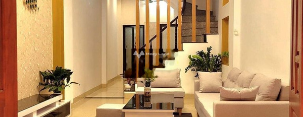 Cho thuê nhà ở có diện tích chính 40m2 thuê ngay với giá cơ bản từ 15 triệu/tháng vị trí mặt tiền tọa lạc ngay trên Hoàng Mai, Hoàng Mai-03