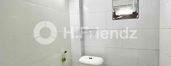 Phòng trọ có gác cao rộng, 30m2 Có Full Nội Thất, ngay mặt tiền -03